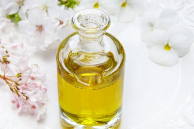aromaterápiás olajok bőrön alkalmazva